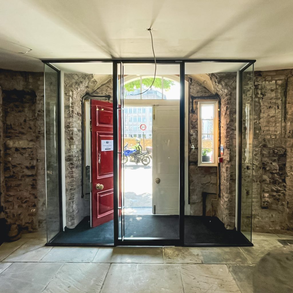 Commercial, London